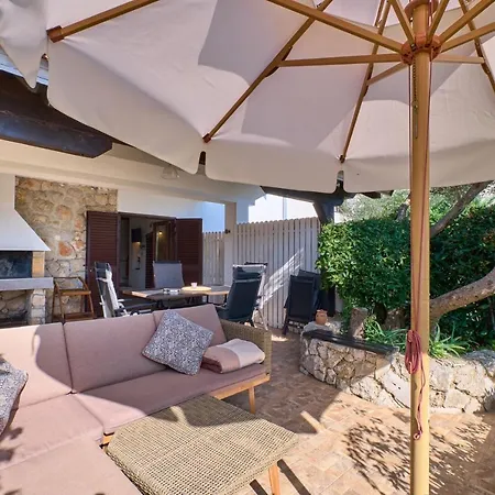 Amazing House, 20 M From The Beach, 80 M2 Apartmán